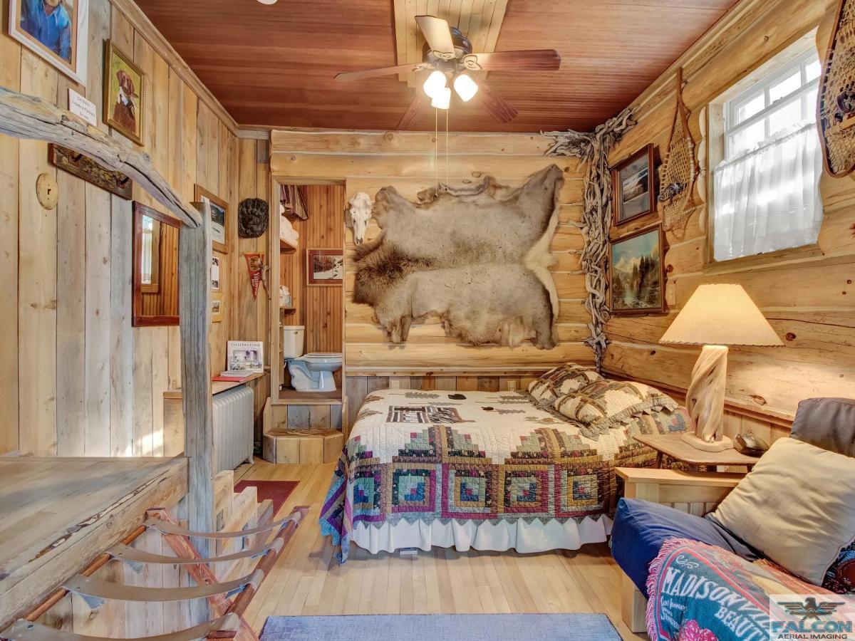 Robins Nest Bed & Breakfast Cody Exterior foto