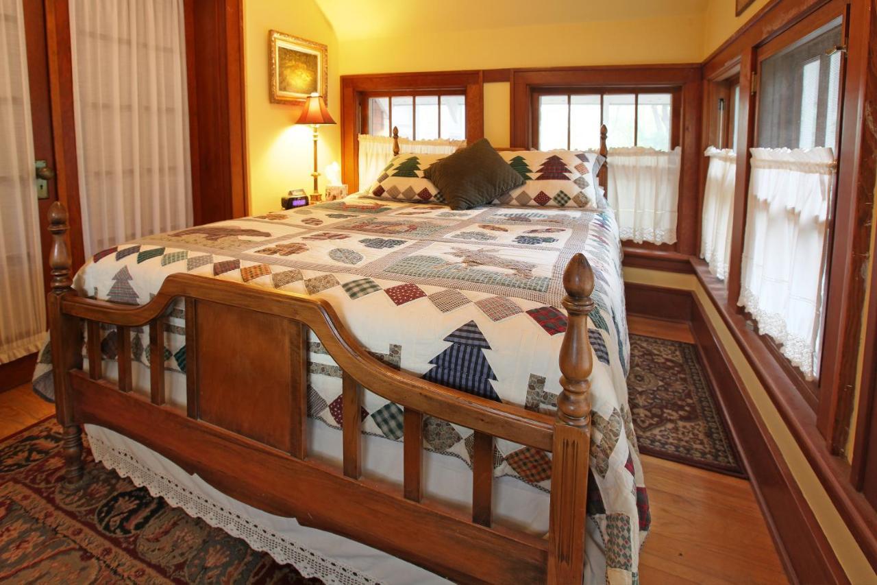 Robins Nest Bed & Breakfast Cody Exterior foto